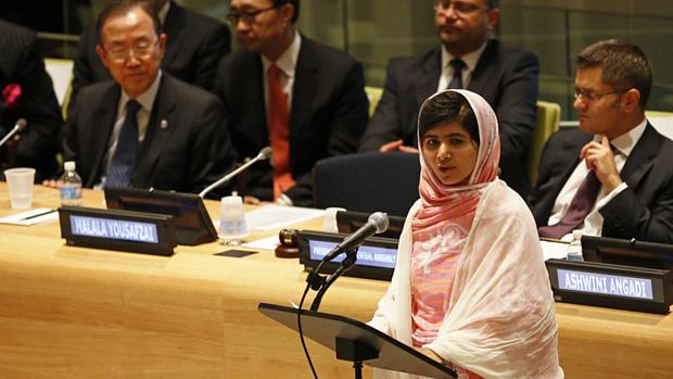 "Educação é a única solução", disse a jovem Malala Yousafzai na ONU (12/07/2013)