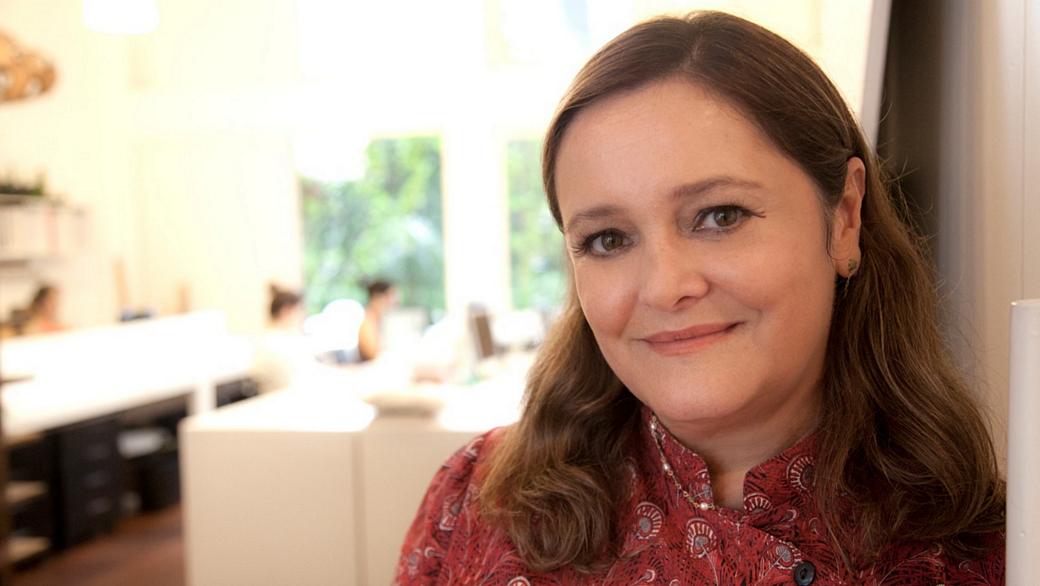 A diretora Mara Mourão: sete países em busca de histórias inspiradoras