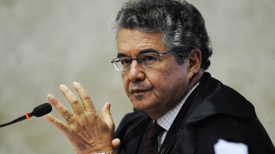 O ministro do Supremo Tribunal Federal Marco Aurélio de Mello no julgamento do mensalão