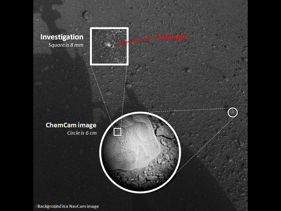 Imagem divulgada pela Nasa que destaca a rocha "N165", que foi atingida pelo laser do Curiosity no domingo