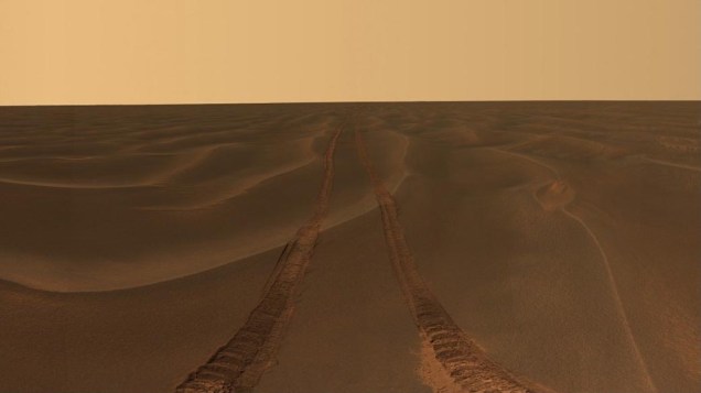 <p>A imensidão vazia de Marte, fotografada por Opportunity durante um mês em que esteve preso na areia do planeta</p> <p>A imensidão vazia de Marte, fotografada por Opportunity durante um mês em que esteve preso na areia do planeta</p>