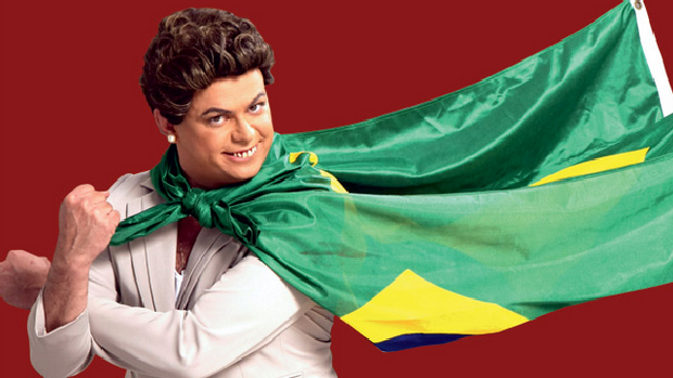 Márvio Lucio, do Pânico na Band, interpreta a Dilma do Chefe