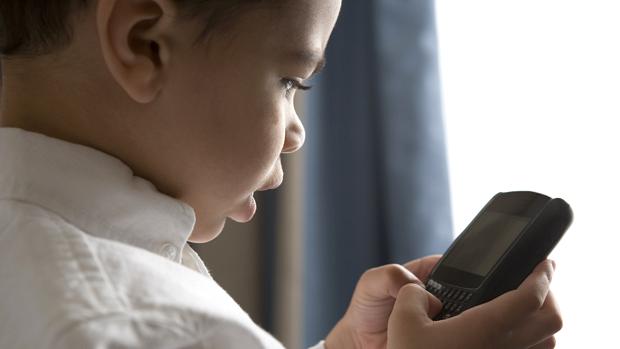 Uso de smartphones pelas crianças já preocupa os pais
