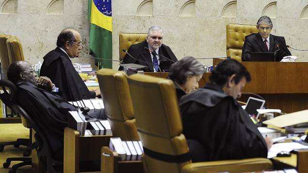 Plenário do Supremo Tribunal Federal (STF) durante julgamento do mensalão