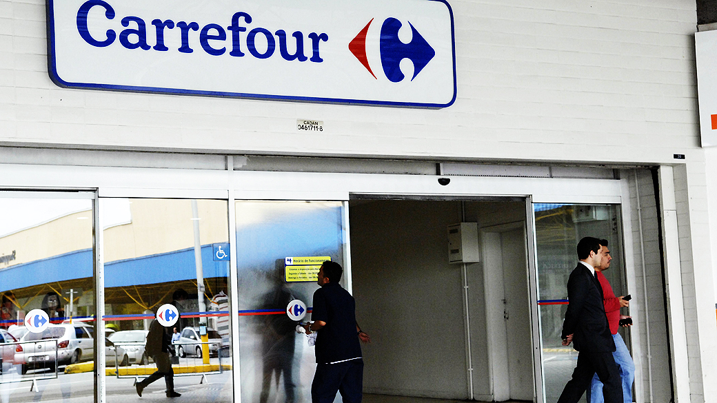 Mesmo com as vendas em alta, Pierre-Jean Sivignon notou que o Carrefour acompanha de perto a evolução do cenário econômico e citou especialmente as moedas da América Latina