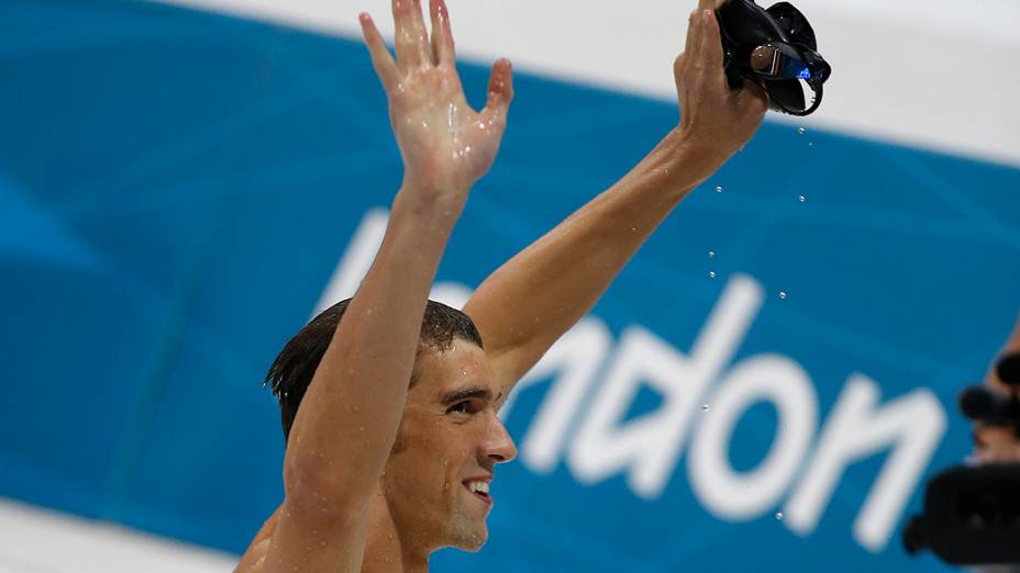 O norte-americano Michael Phelps venceu nesta sexta-feira a prova dos 100 metros borboleta nos Jogos de Londres, totalizando agora 21 medalhas olímpicas