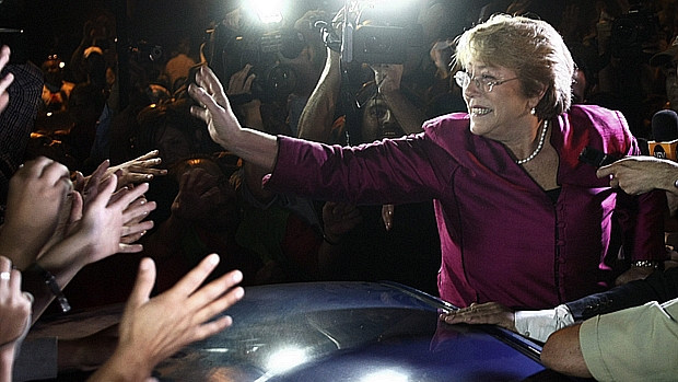 A ex-presidente chilena Michelle Bachelet, durante o ato em que confirmou sua nova candidatura