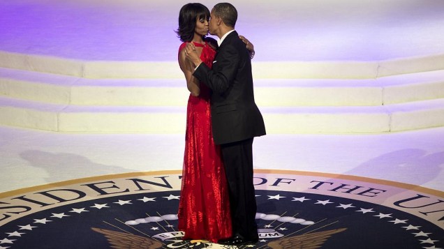 Obama e Michelle: festa com direito a dança de rostinho colado