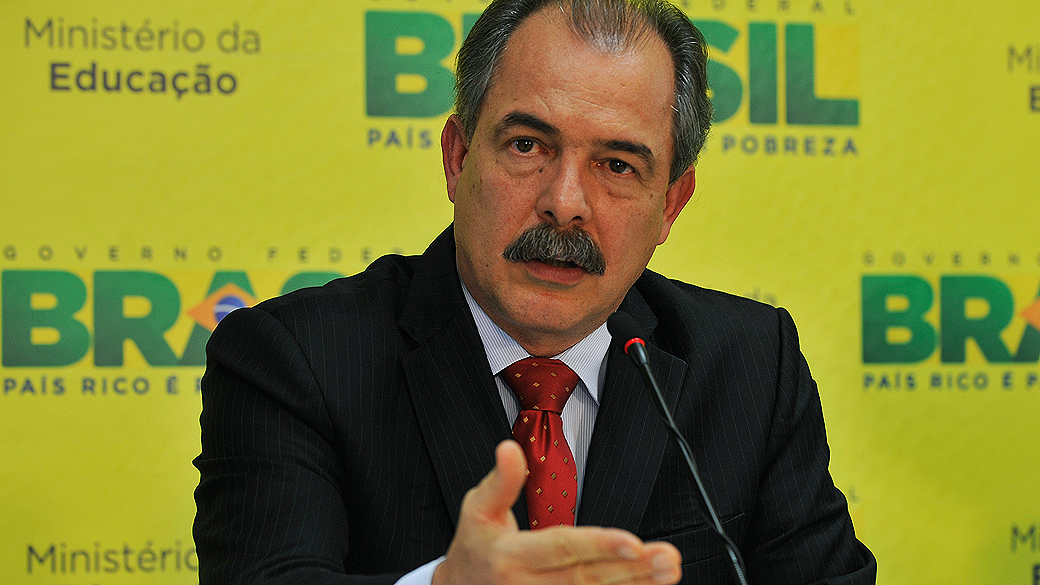 O ministro da Educação, Aloizio Mercadante, em entrevista coletiva, faz balanço do Sistema de Seleção Unificada (Sisu)