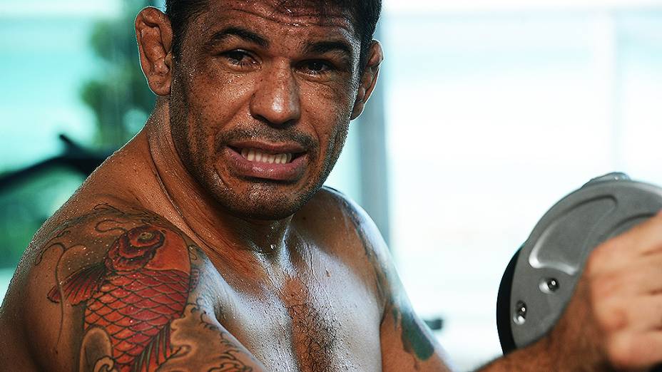 Rodrigo Minotauro em sua casa na Barra da Tijuca no Rio de janeiro