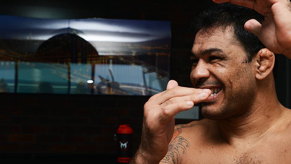 Rodrigo Minotauro em sua casa na Barra da Tijuca no Rio de janeiro