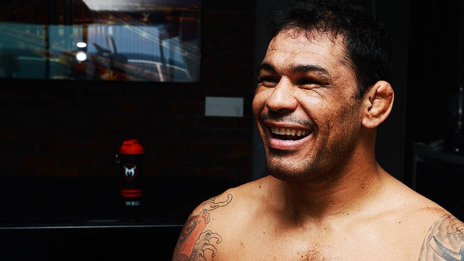 Rodrigo Minotauro em sua casa na Barra da Tijuca no Rio de janeiro