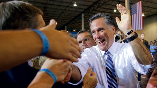 O ANTI-OBAMA - Romney faz campanha no estado de Ohio, que pode ser decisivo em novembro: quanto menos governo, melhor