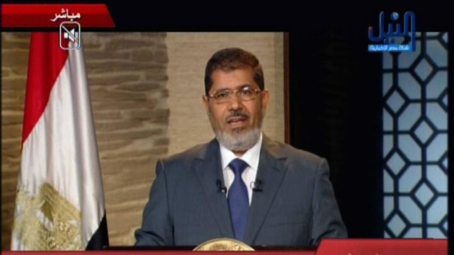 Mohamed Mursi fala pela primeira vez depois de ser eleito no Egito