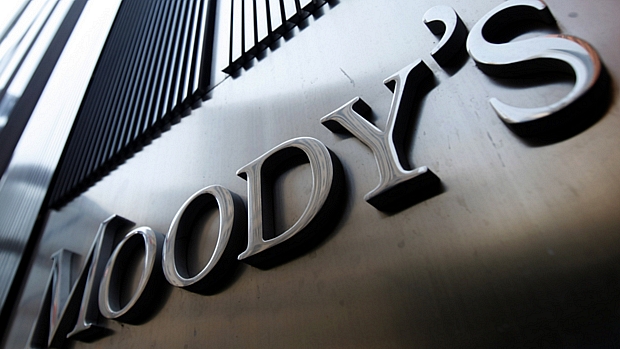 Logotipo da agência Moody's no escritório de Nova York