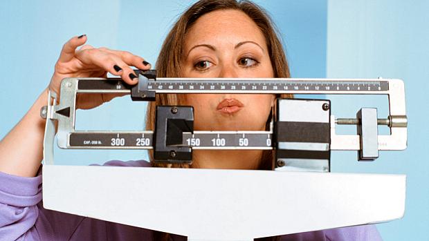 Pessoas que se submetem a dietas restritivas têm mais dificuldade para não recuperar o peso perdido
