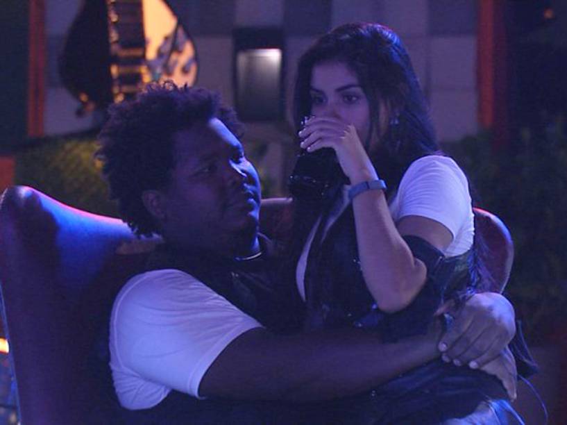 Munik e Ronan em festa do BBB16