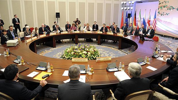 A primeira sessão plenária da quinta rodada de negociações nucleares entre o Grupo 5+1 e o Irã aconteceu na cidade de Almaty, no Cazaquistão