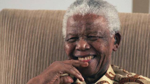 2006 - Nelson Mandela, após receber a Anistia Internacional em Johanesburgo, África do Sul