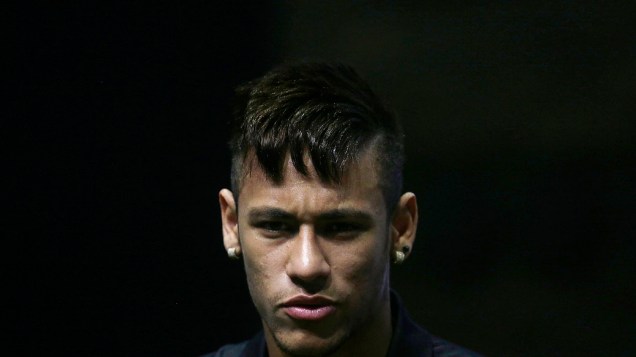 Neymar apresenta suas novas chuterias de futebol no Rio de Janeiro