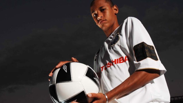 Neymar com uniforme do Santos em 2008