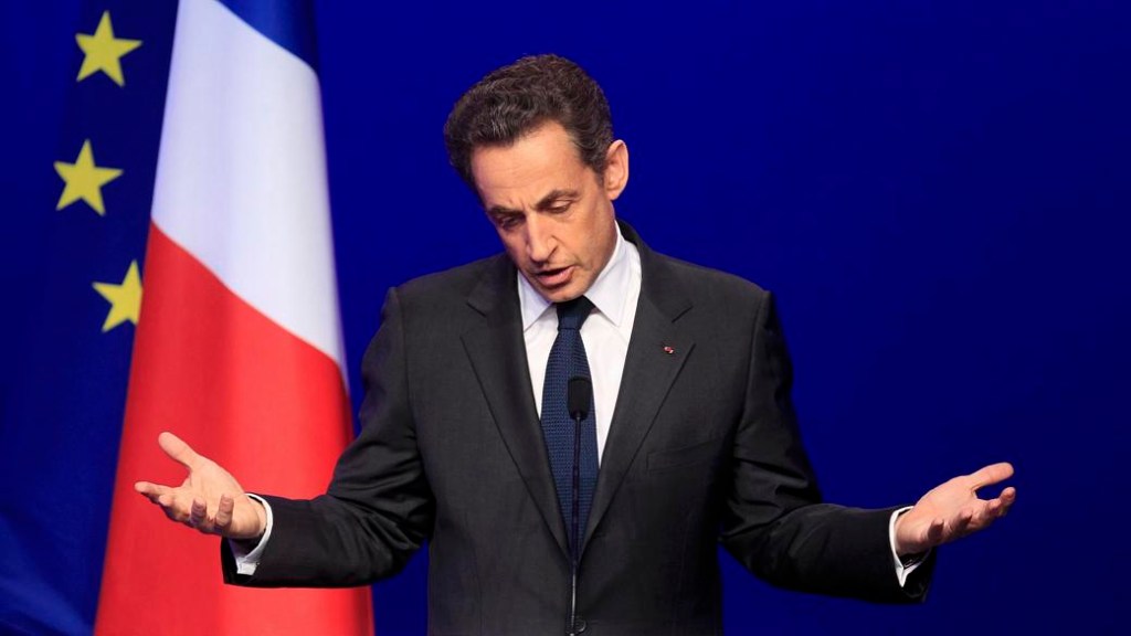 Nicolas Sarkozy vai responder na Justiça por suspeita de corrupção