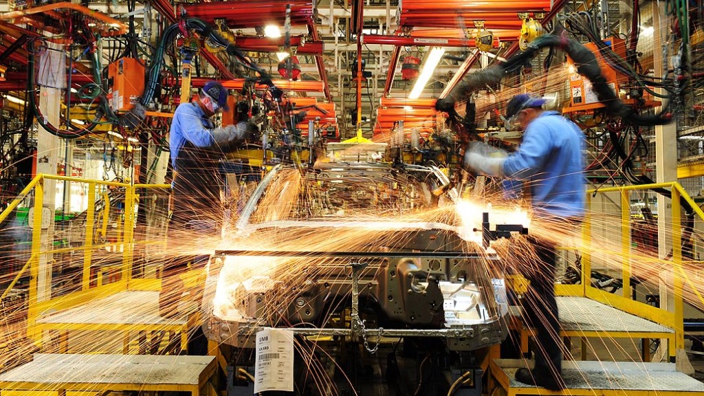 Economistas esperam crescimento de 0,44% para a produção industrial em 2015