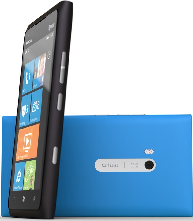 O Lumia 900 traz uma câmera traseira de 8 megapixels