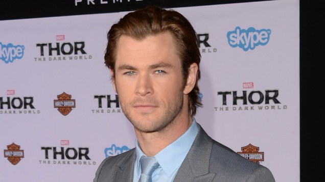 O ator Chris Hemsworth na première de Thor: O Mundo Sombrio
