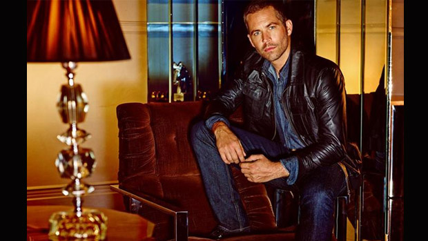 O ator Paul Walker, de Velozes e Furiosos, posa para campanha da grife Colcci O ator Paul Walker, de Velozes e Furiosos, posa para campanha da grife Colcci