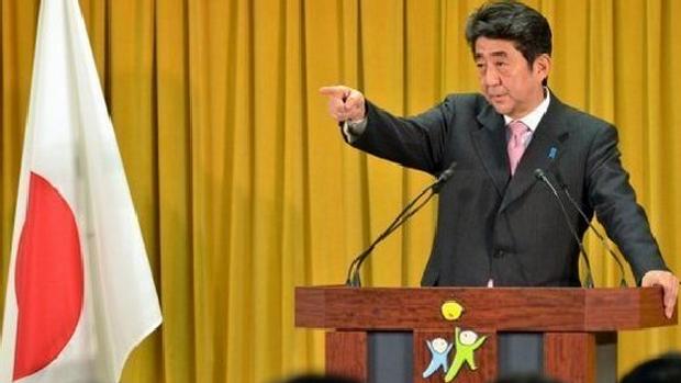 O novo premiê japonês, o conservador Shinzo Abe