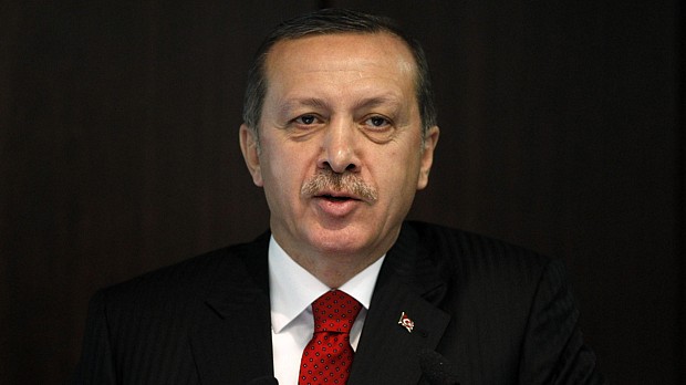 O primeiro-ministro da Turquia, Recep Tayyip Erdogan, que pretende mediar as discussões sobre o programa nuclear iraniano entre Teerã e o Grupo 5+1