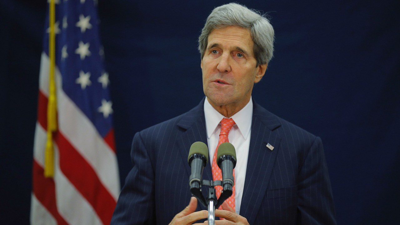 O secretário de estado americano John Kerry durante uma coletiva de imprensa em Tel Aviv, em Israel