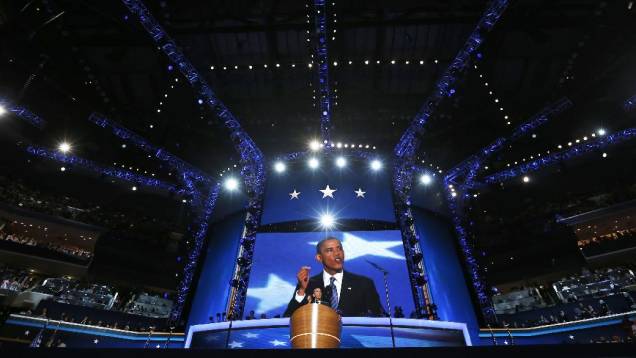 Mais de 20.000 pessoas acompanharam de perto o discurso de Obama na convenção democrata