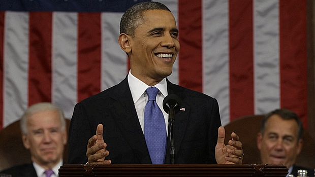 No discurso do Estado da União, Obama defendeu uma recuperação econômica com incentivos do governo