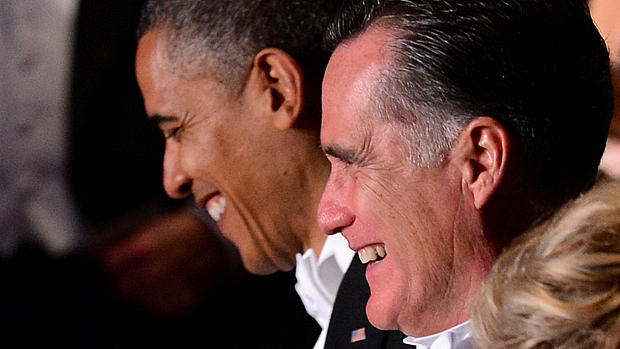 Bom humor: Obama e Romney deixaram a disputa de lado para contar piadas