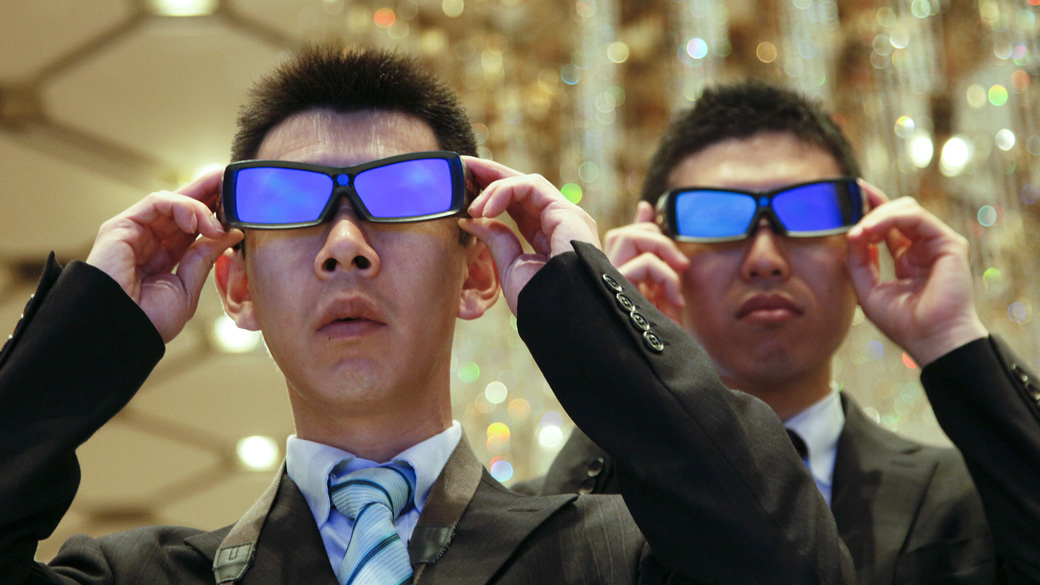 Cinema 3D: preços são altos e óculos ainda não são confortáveis