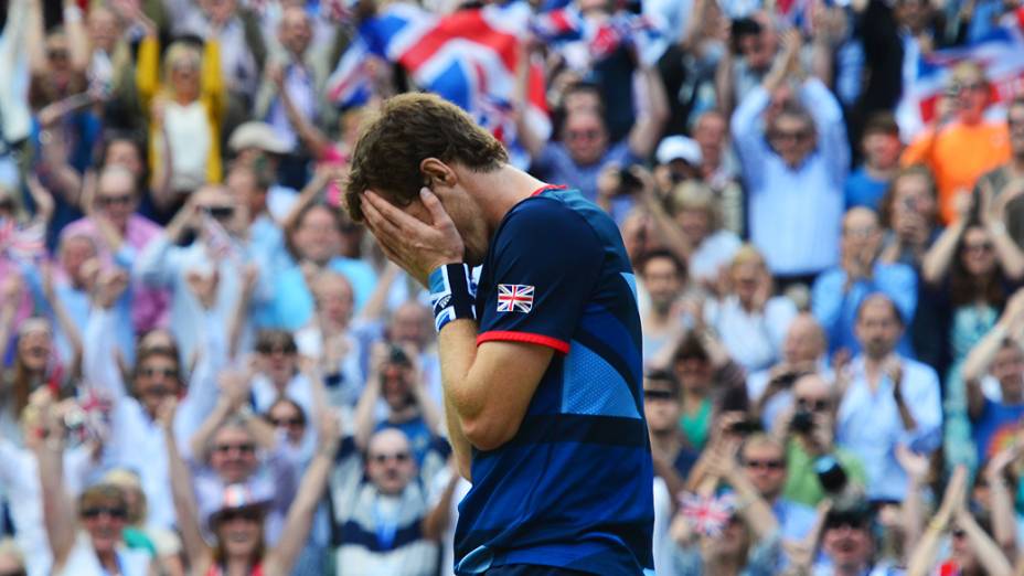 Andy Murray supera Roger Federer na final e conquista a medalha de ouro nos Jogos Olímpicos de Londres 2012