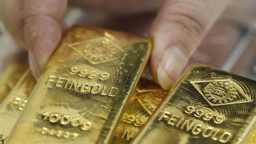 Esta semana, o país anunciou que suas reservas caíram US$ 14,5 bilhões em novembro, o menor nível desde 2003; desse total, US$ 10,9 bilhões estão em barras de ouro