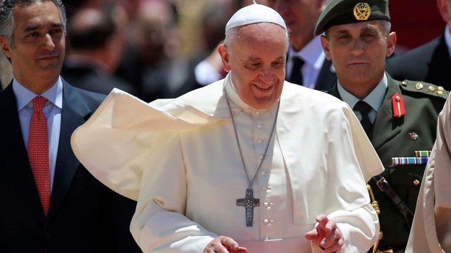 Papa Francisco desembarca na Jordânia para visita de três dias