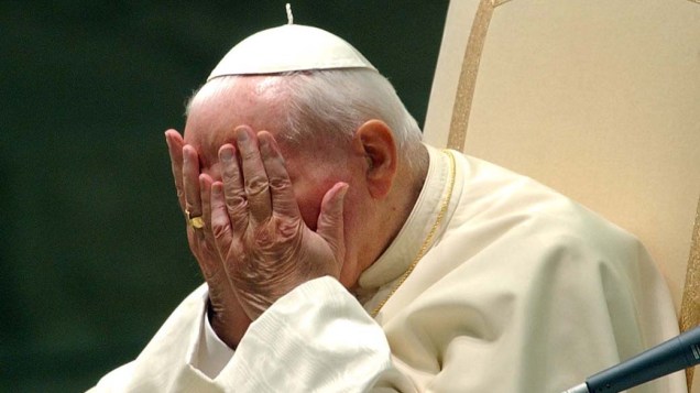 2002 – Papa João Paulo II no Vaticano