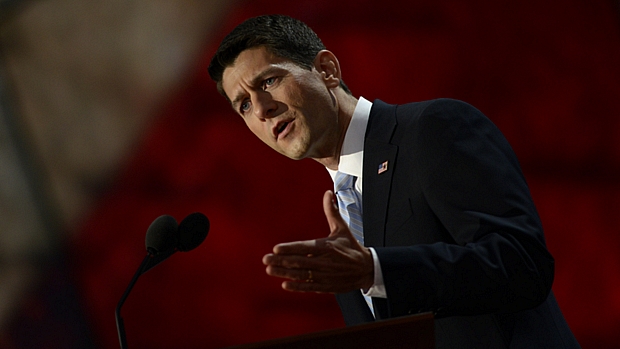 'Os Estados Unidos precisam mudar de rumo', afirmou Paul Ryan ao aceitar a nomeação como vice de Romney na chapa republicana