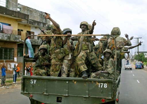 Tropas do exército nigeriano em Monrovia