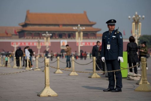 A polícia reforçou a segurança na praça Tiananmen (Paz Celestial) em Pequim