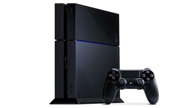 O PlayStation 4 finalmente chegou ao mercado nesta sexta-feira (15). O console foi oficialmente lançado nos EUA