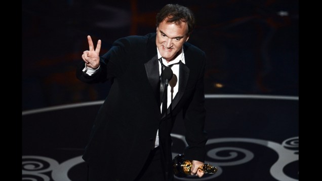 Quentin Tarantino recebe Oscar de Melhor Roteiro Adaptado