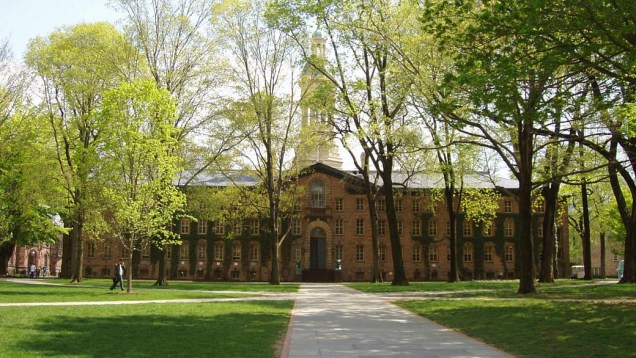 Universidade Princeton, nos Estados Unidos - 7º lugar no ranking de reputação da revista THE
