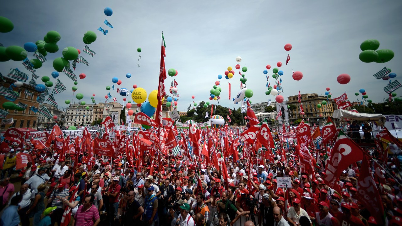 Centrais sindicais se unem em protesto na Itália