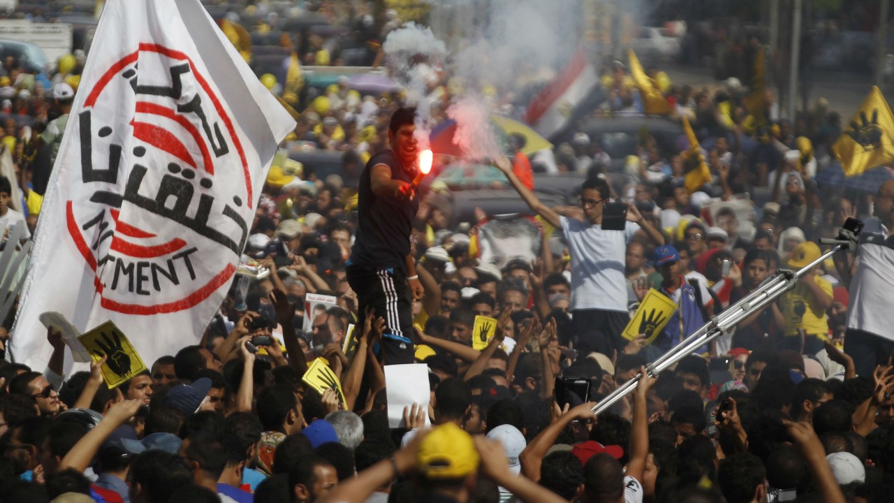Protestos ligados à Irmandade Muçulmana tomaram conta da cidade do Cairo, no Egito