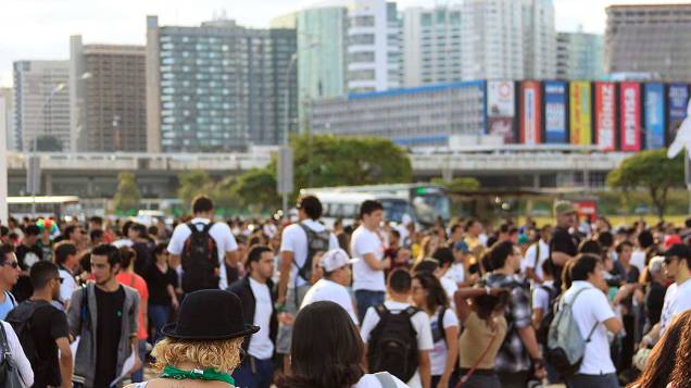 Belo Horizonte - Manifestantes re reúnem para protestar contra o aumento das passagens do transporte público